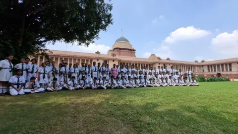 President House Visit — photo 3